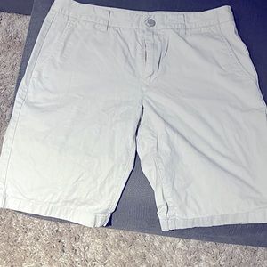 Bonobos tan shorts size 32